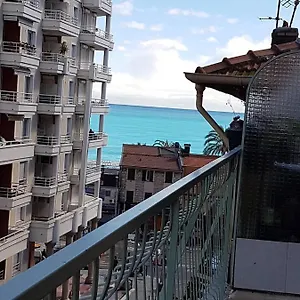 https://9-avenue-de-carras-nice.fr-provencehotel.com