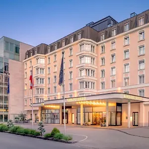 Sheraton Grand Отель