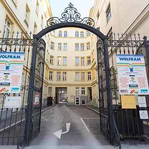 ellenőrizze a rendelkezésre állást