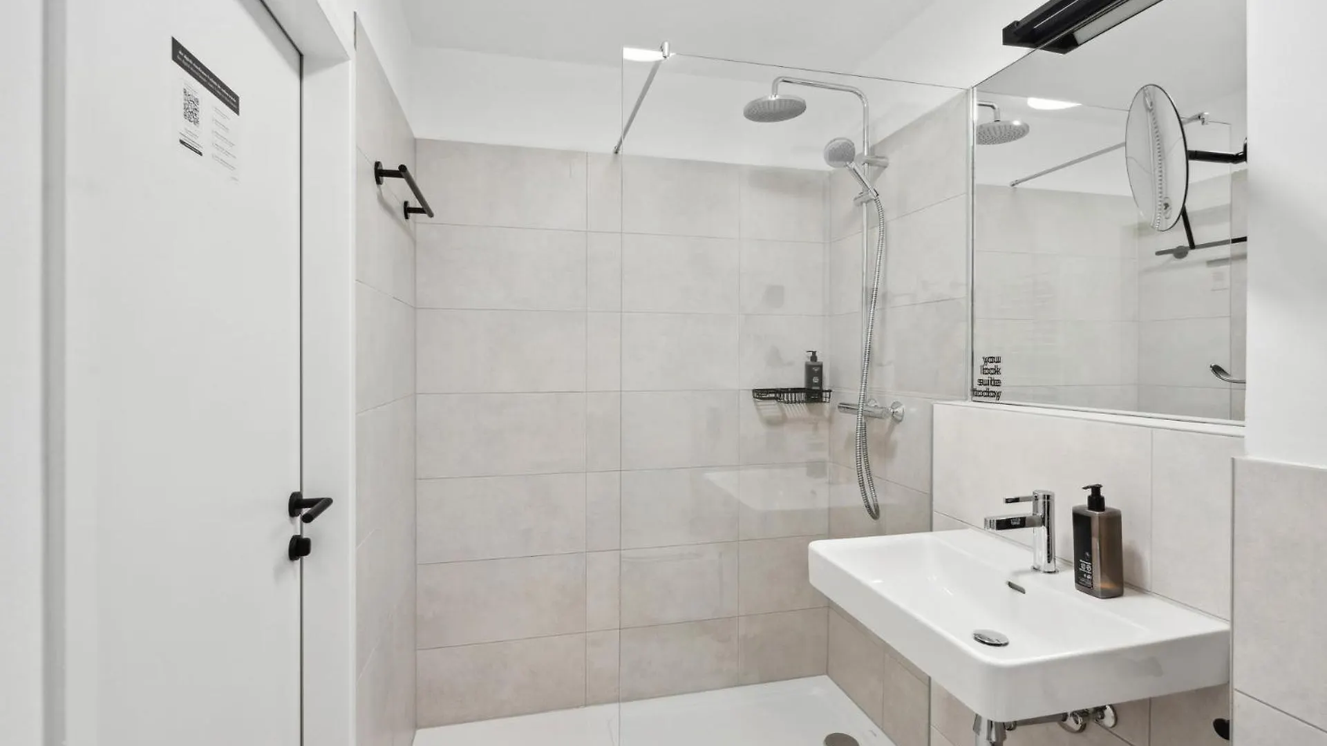 Limehome Salzburg Sterneckstr.